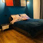 Casa Veseliei 4*