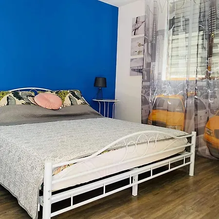 Casa Veseliei 4* 데포리노드